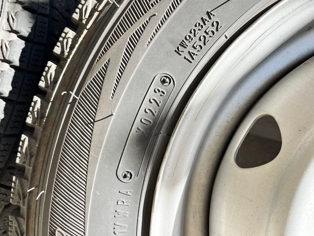 DUNLOP ウィンターマックス 12インチの冬用タイヤセット