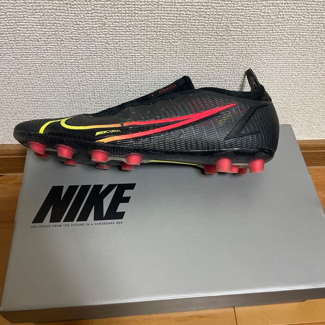 NIKE マーキュリアルヴェイパー14