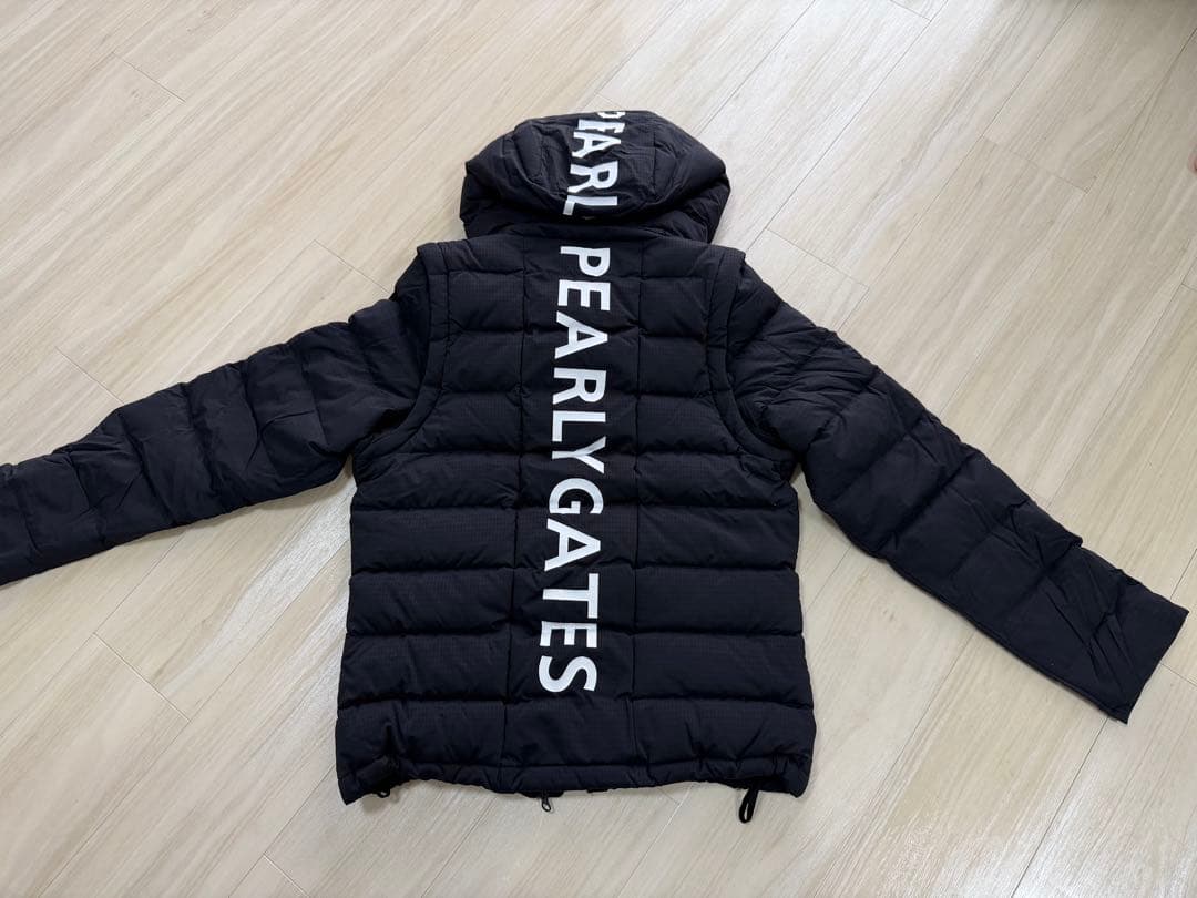 PEARLY GATES ブラック ダウンベスト