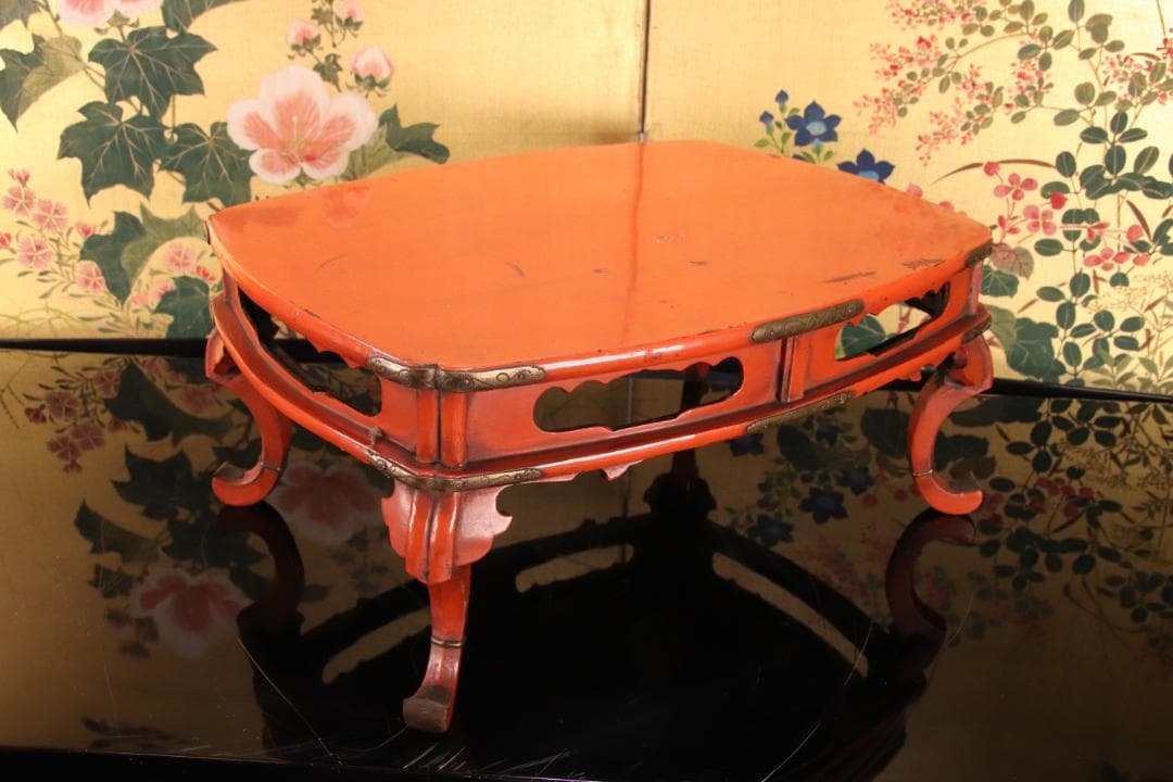 仏教美術 時代物　朱塗　真鍮金具飾付　春日卓　巾34.2㎝　BE787