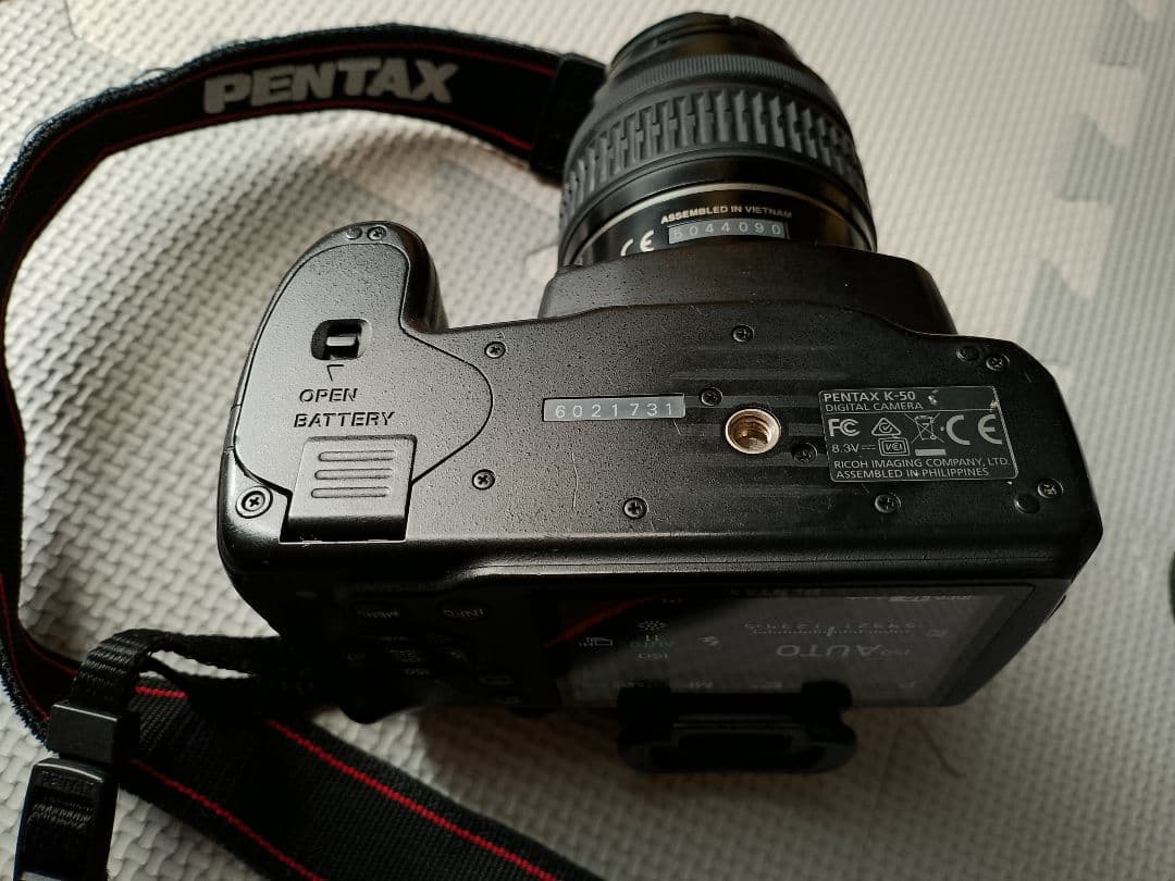 PENTAX デジタル一眼レフ K-50 レンズキット 黒 ジャンク黒死病