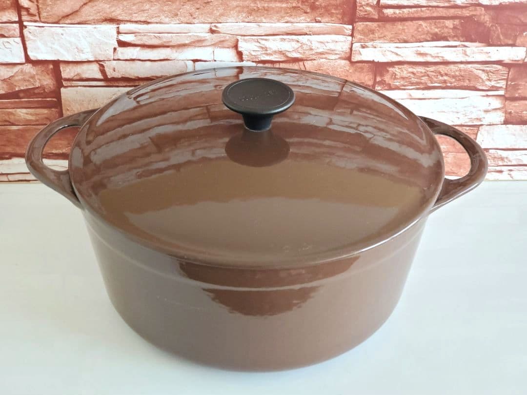 【希少品/幻セール】クーザンス　両手鍋　ダークブラウン　22cm
