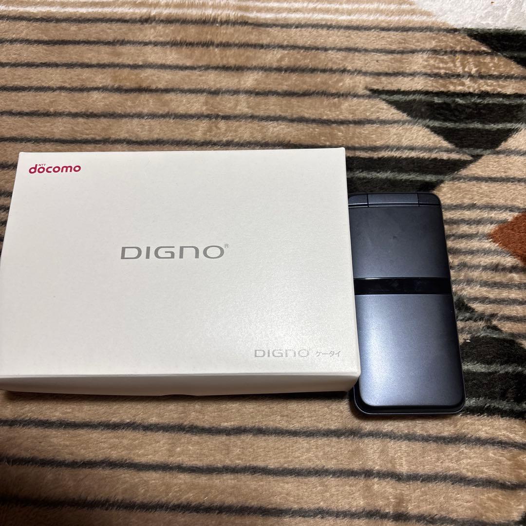 携帯電話本体 docomo ky-42c DIGNO