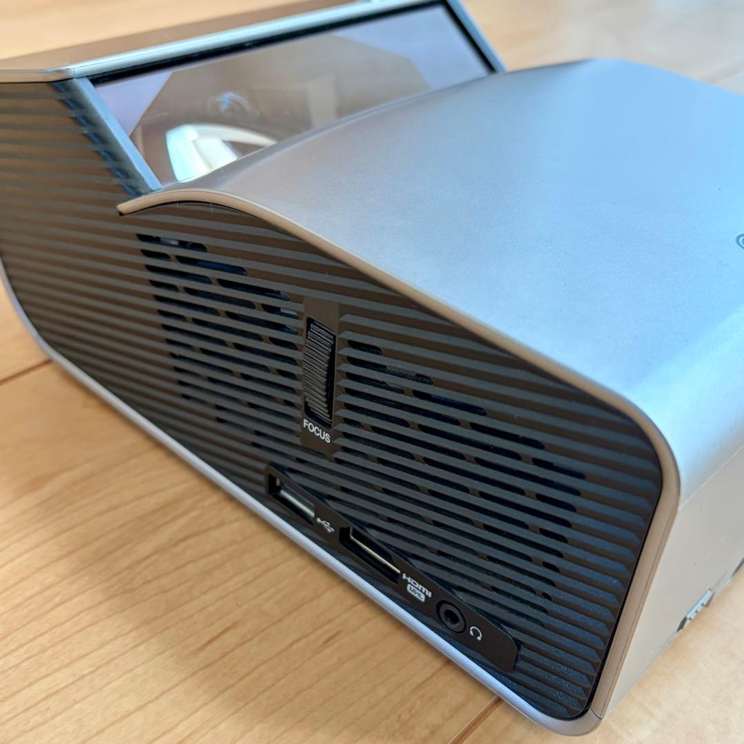 LGプロジェクター PH450UG 超短焦点 バッテリー内蔵