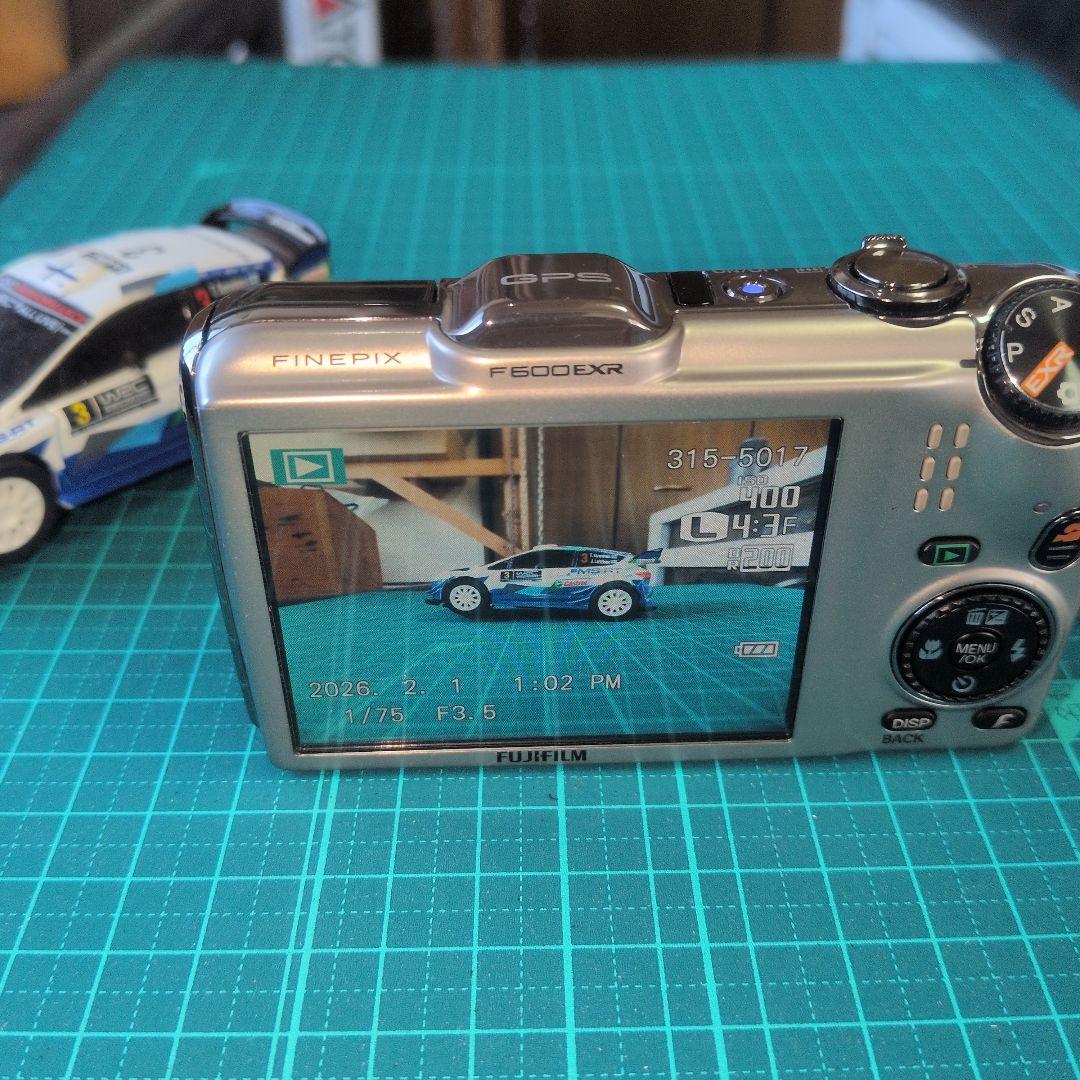 富士フイルム FinePix F600EXR