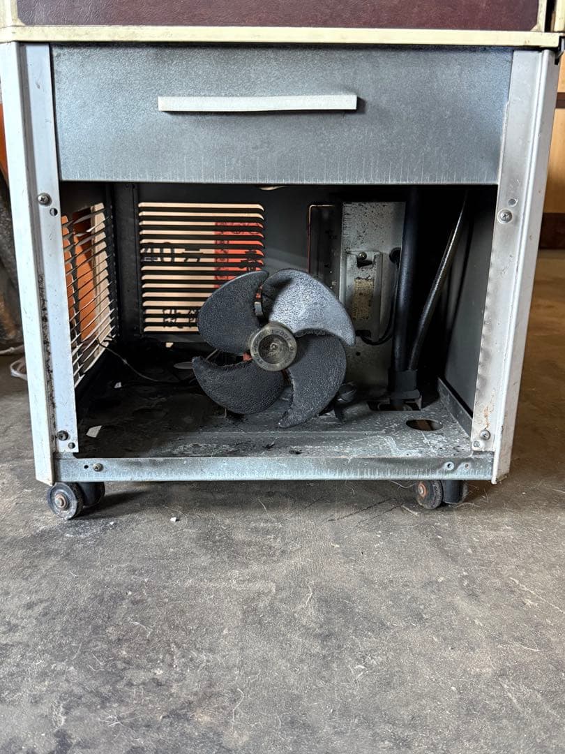 【送料込み】KIRIN SANYO業務用冷蔵ショーケース　SSR-165A