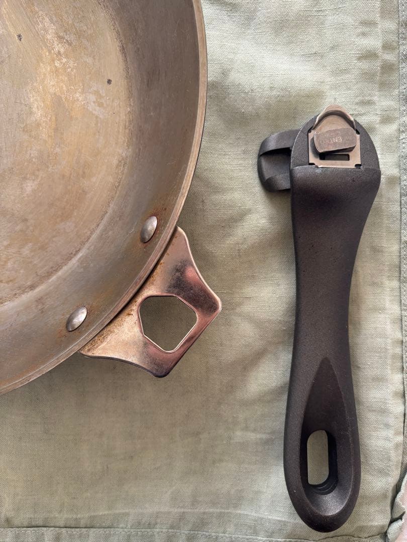 【最終値下げ】de Buyer デバイヤー鉄フライパン28cm/20cm セット