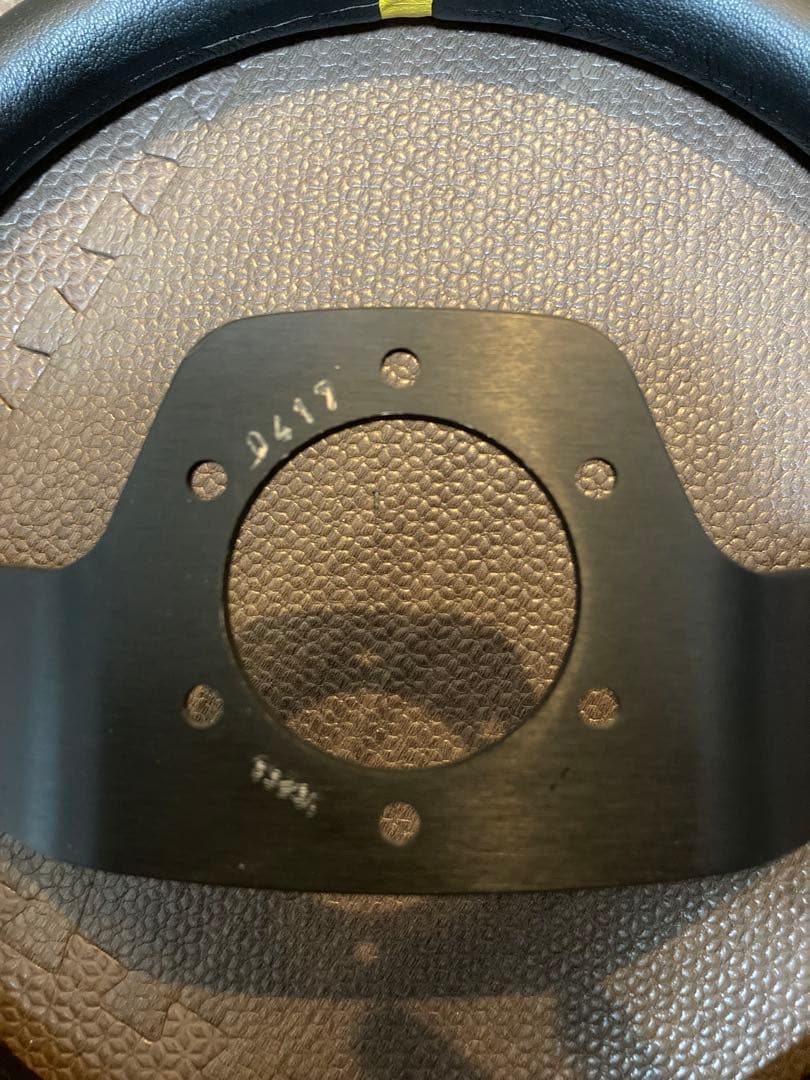 【♪】momo ステアリング ハンドル本体 黒