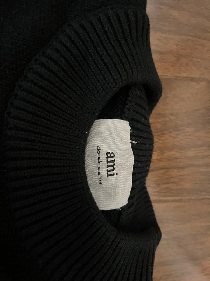 amialexandermattiussiニット