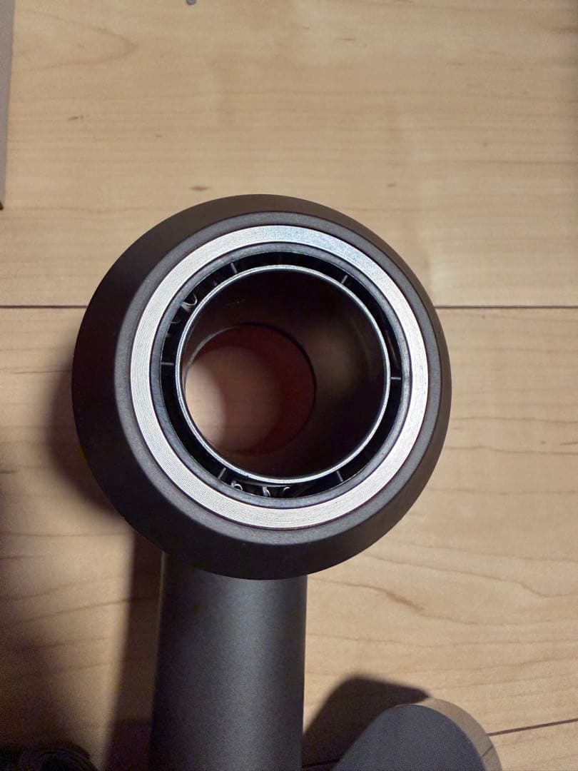 Dyson Supersonic ヘアドライヤー レッド