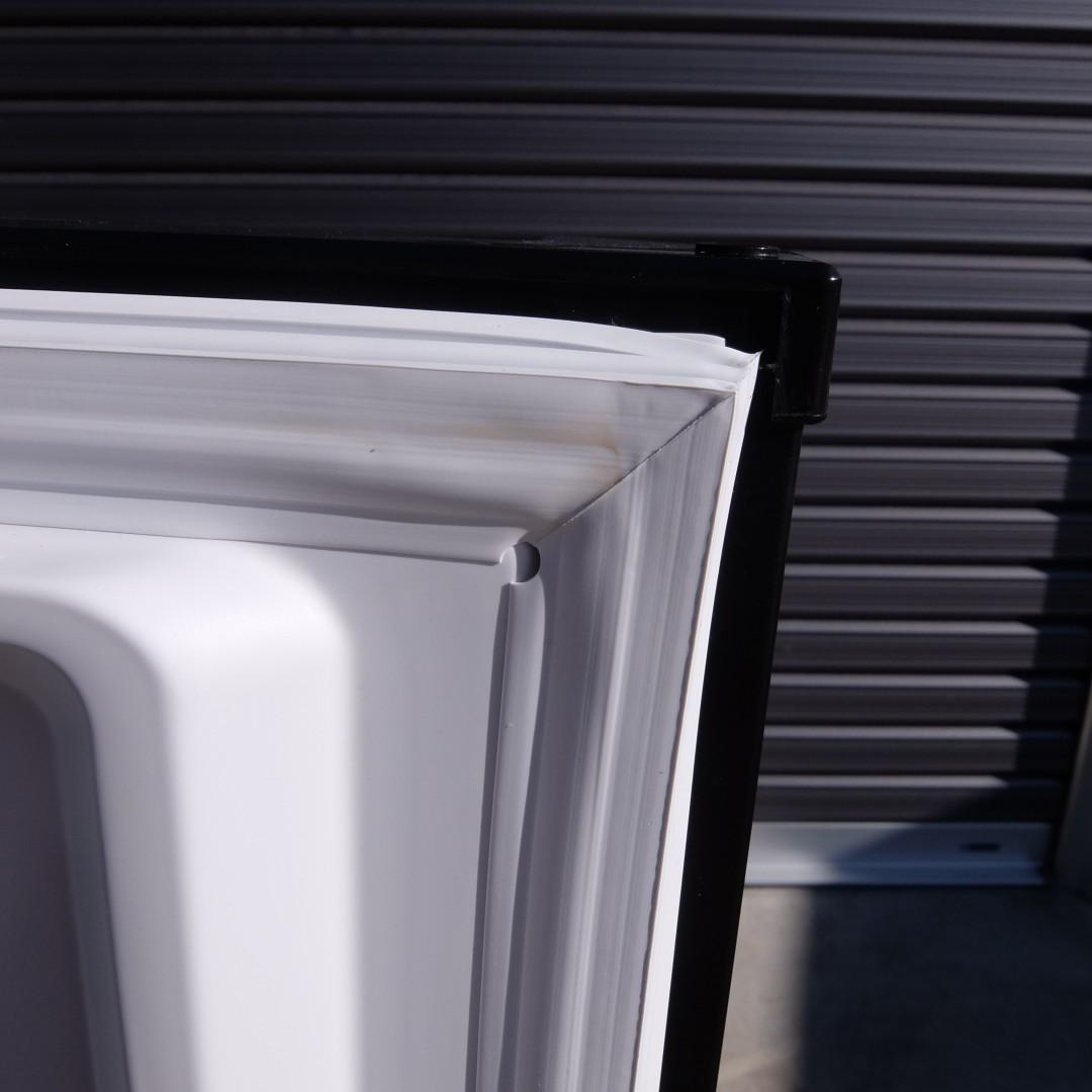 191　アイリスオーヤマ IRSE-16A-B 冷蔵庫　2024年製