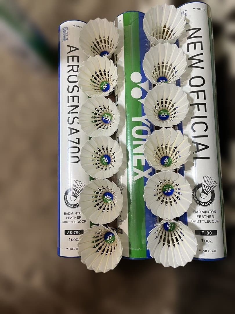 YONEXAEROSENSA700 &NEWOFFICIAL 5本❗️早い者勝ち❗️