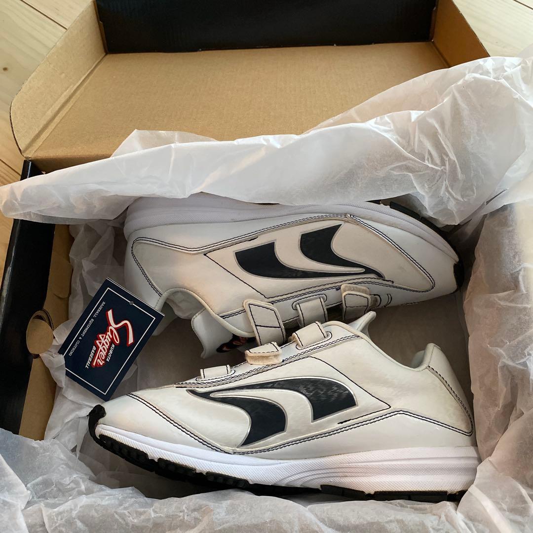 久保田スラッガー トレーニングシューズ ホワイト/ネイビー 25.0cm野球