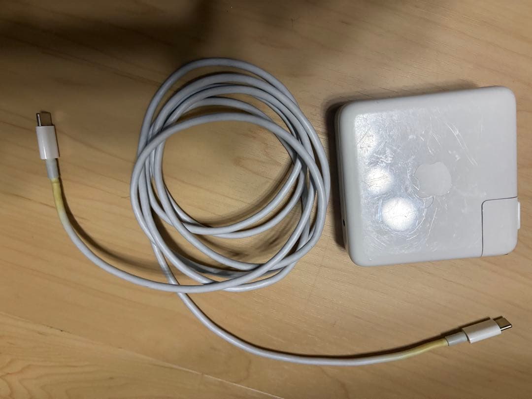 MacBook Pro 15インチ 2019 i7/16GB カバー付 外箱なし