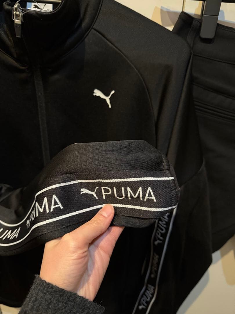 PUMA ブラック ジャケットとショーツセット