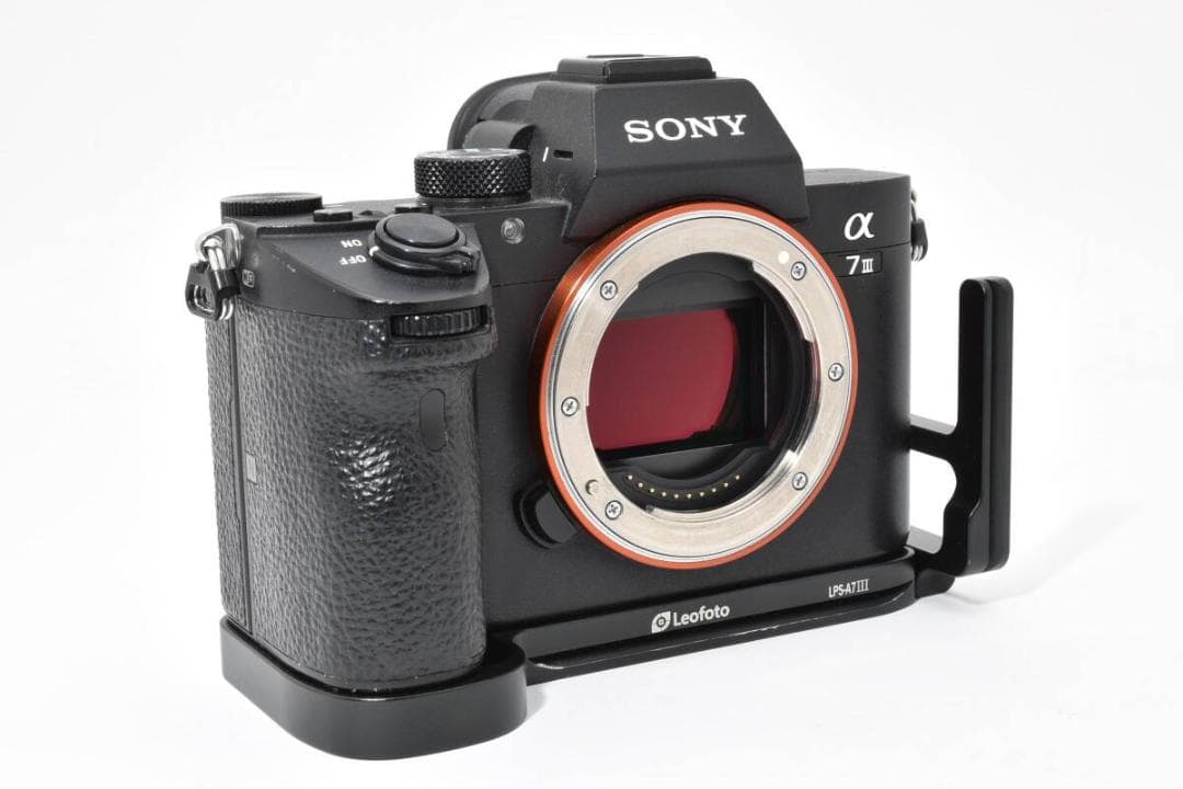 ショット数: 59310回 SONY α7III + Leofoto #1052