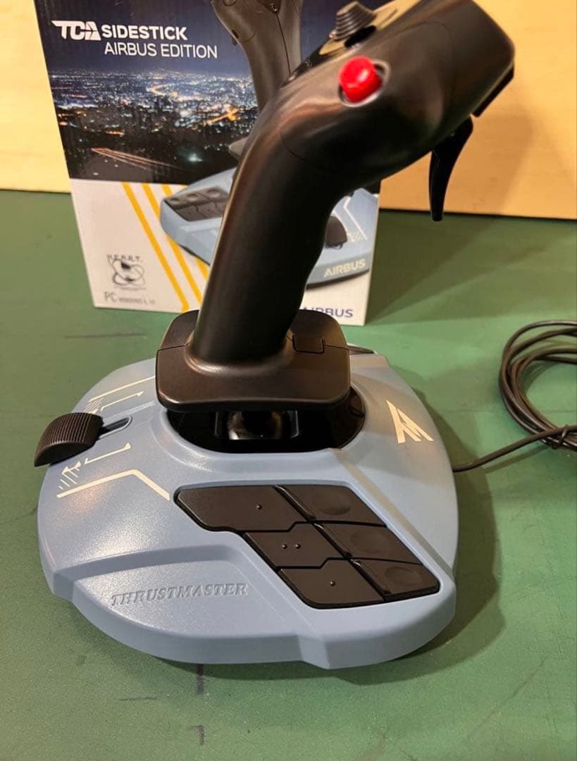 PC用ゲームコントローラー・コンバーター TCA SIDESTICK AIRBUS EDITION