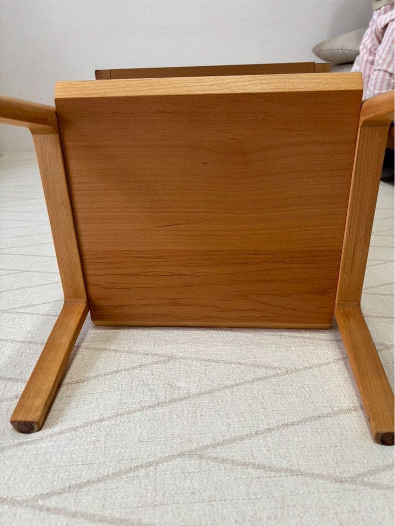 ケユカ　サイドテーブル　KEYUKA