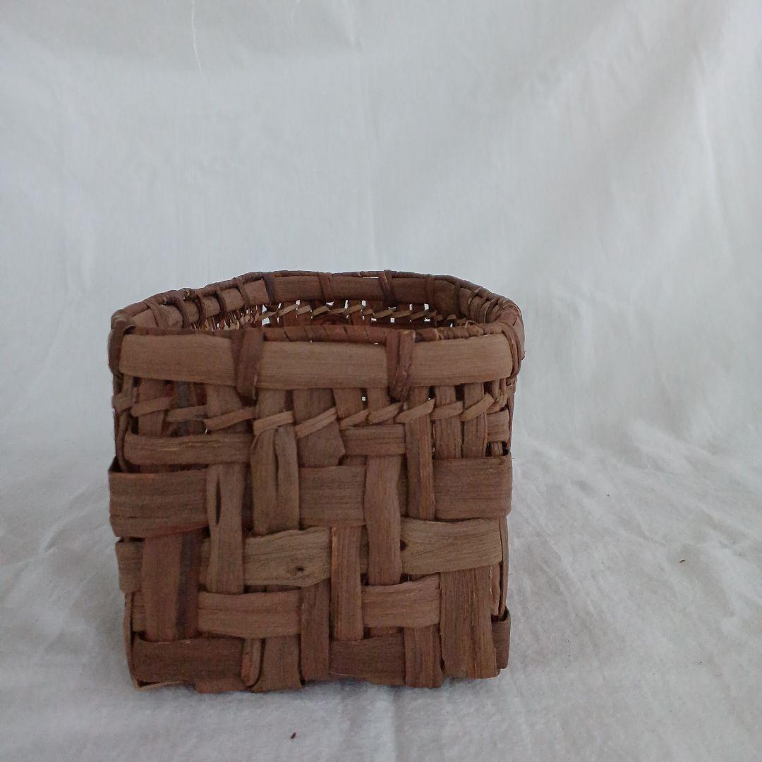 国産山葡萄　下籠　小物入れ　大