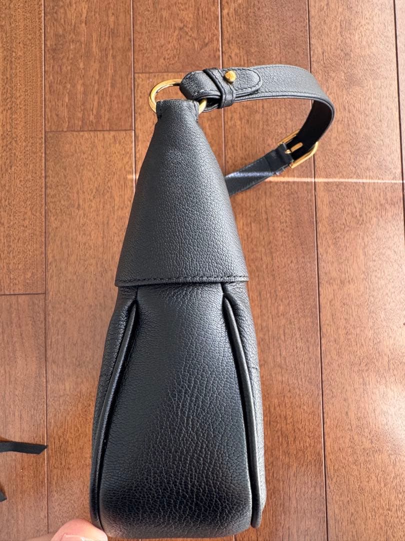 GUCCI アフロディーテ　スモールショルダーバッグ　ブラック