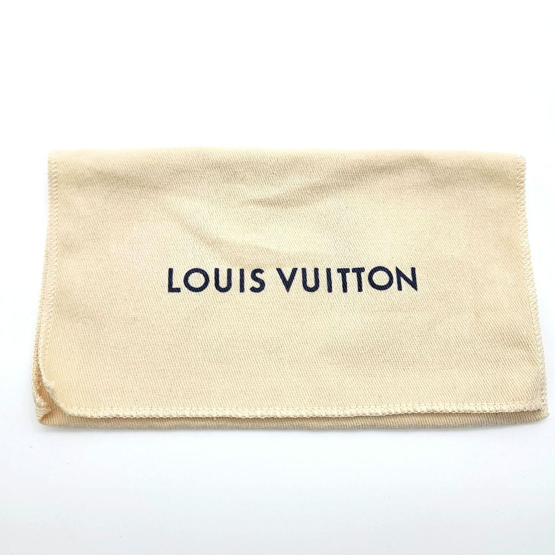 ✨保存袋付✨ルイヴィトン iPhone14proケース リ トランク チェーン