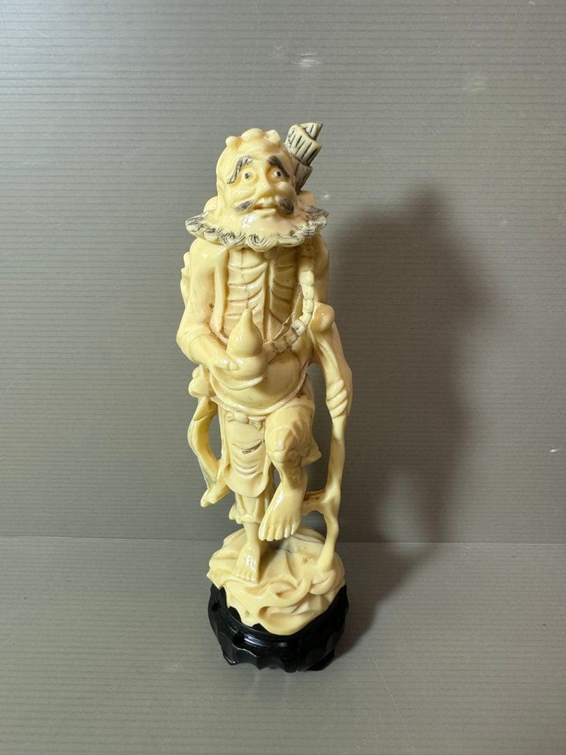 2875 根付　老人　置物　骨董品　時代物