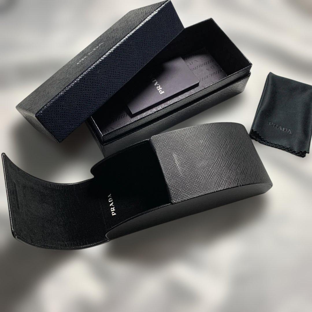 プラダ　サングラス　未使用