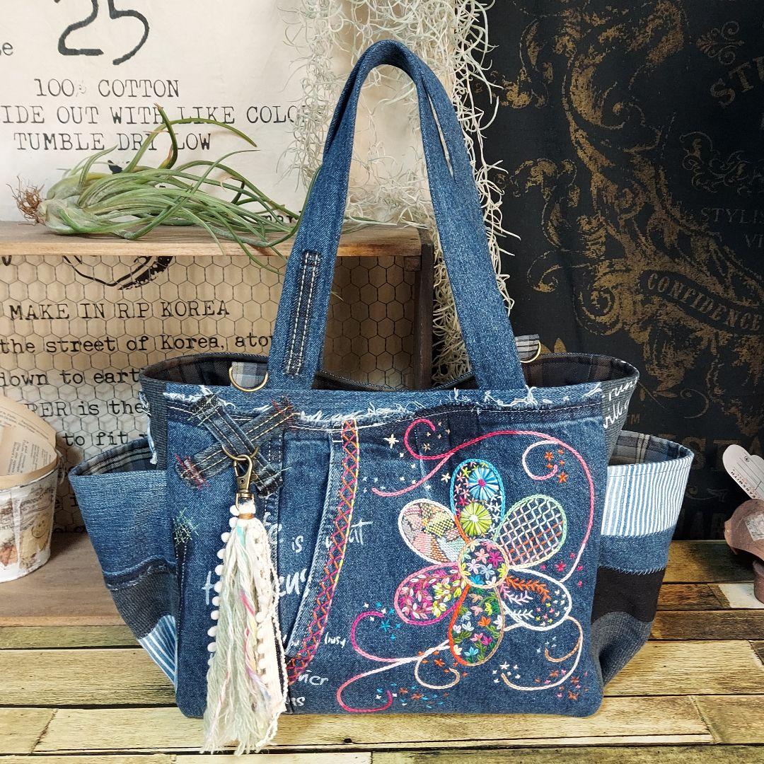 刺繍デニムバック　No.652　デニムリメイク　刺繍バック　サイドポケット