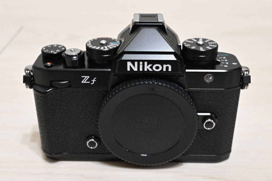 Nikon ニコン Zf ボディ