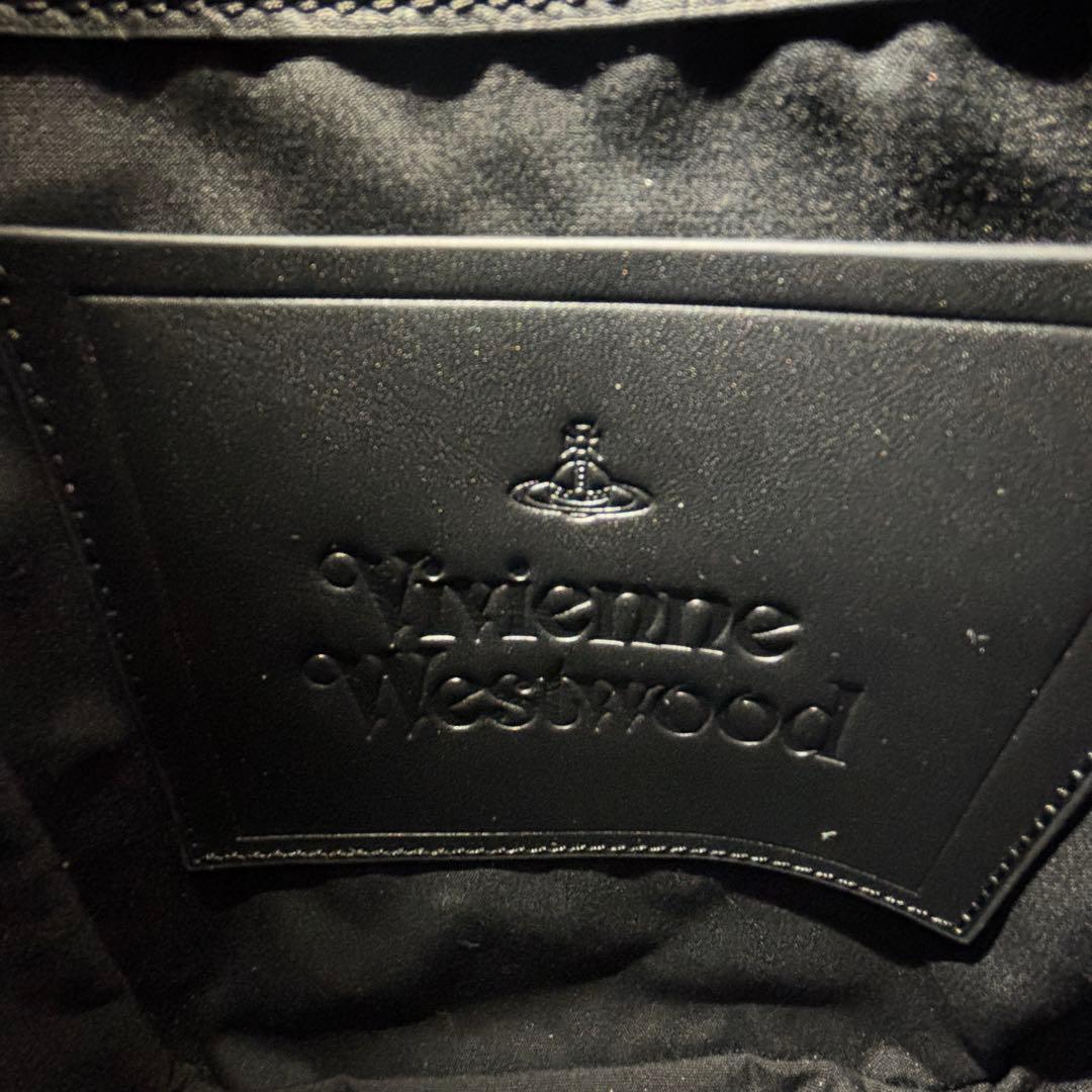 極美品　ヴィヴィアンウエストウッド ショルダーFLOW オーブ 黒 斜め掛け