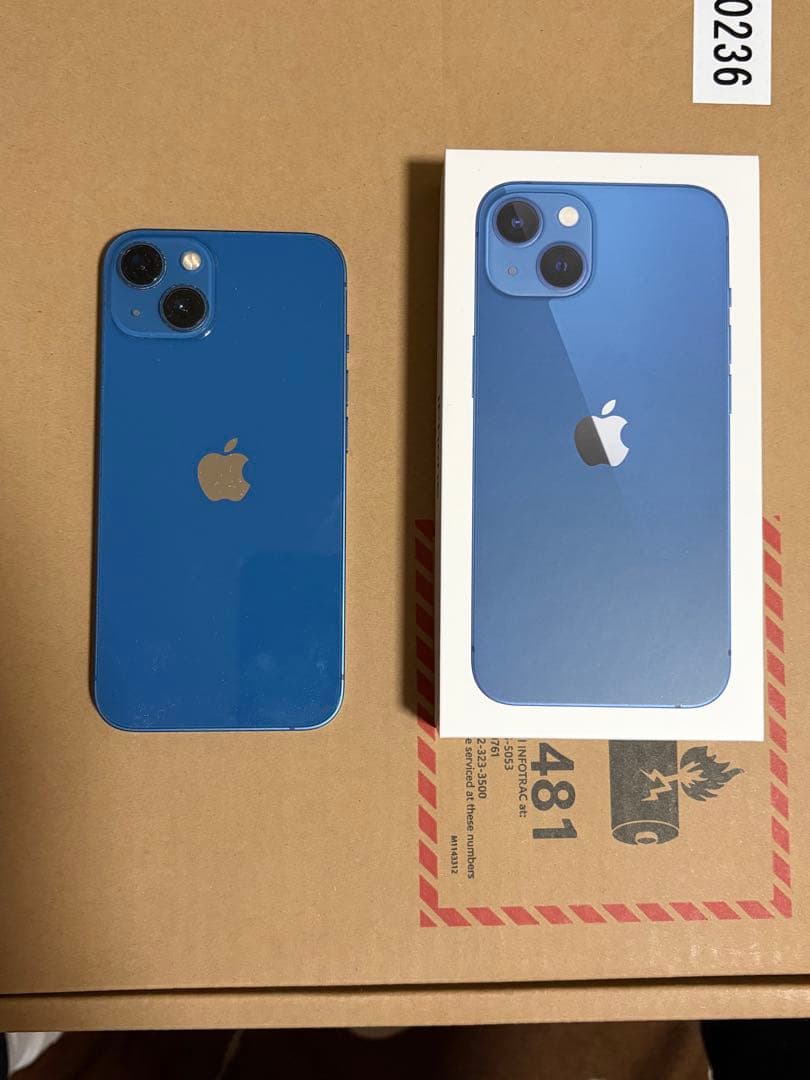 iPhone13 本体
