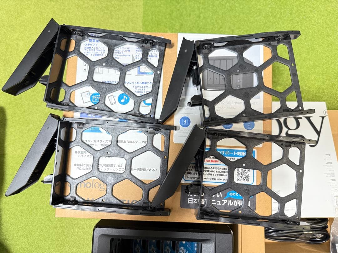 Synology DS920+ 付属品完備