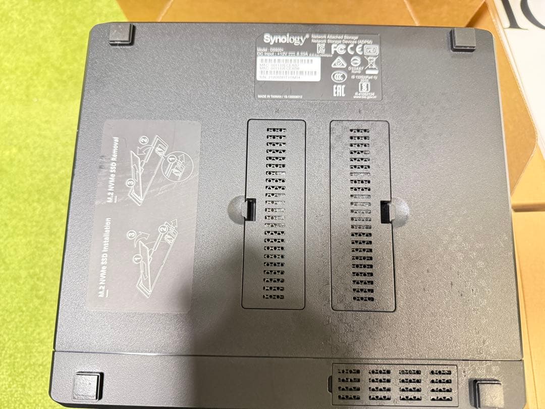 Synology DS920+ 付属品完備