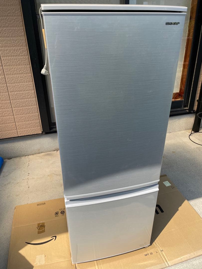 全国どこでも送料無料！SHARP SJ-D17E-S 冷蔵庫 2019年製