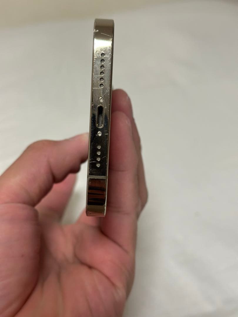 Apple iPhone 13 Pro Max ゴールド 本体