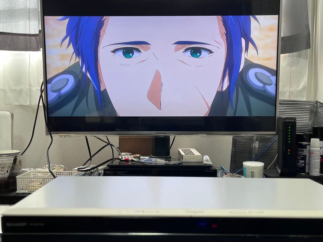 リモコン付　1TB 2番組録画　シャープブルーレイレコーダー　BD-WW1000