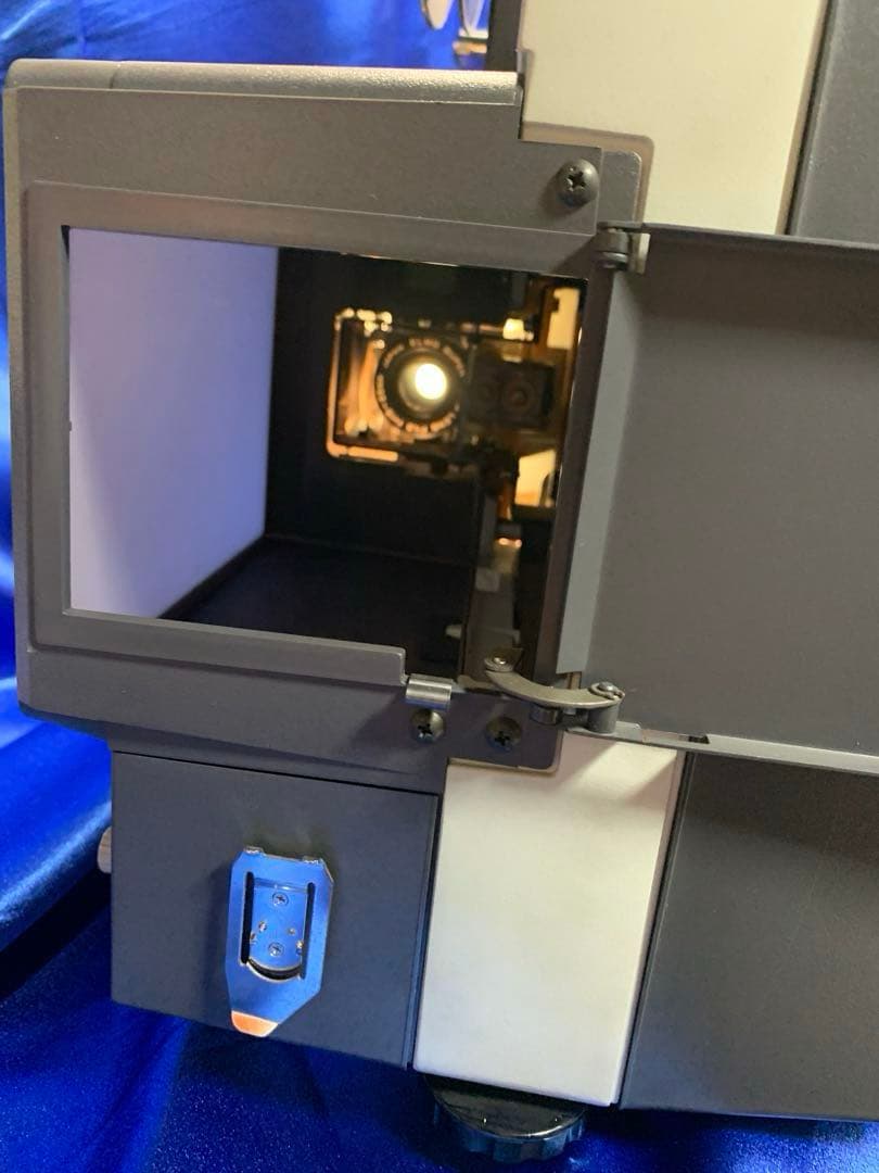 ELMO HiVision SC-18 2-Track 8㎜ PROJECTOR