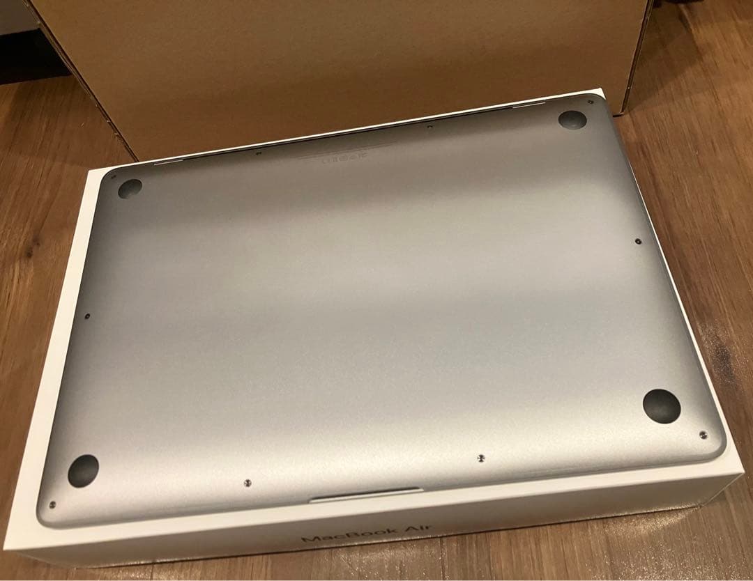 【美品】Apple MacBook Air 13インチ 日本語キーボード