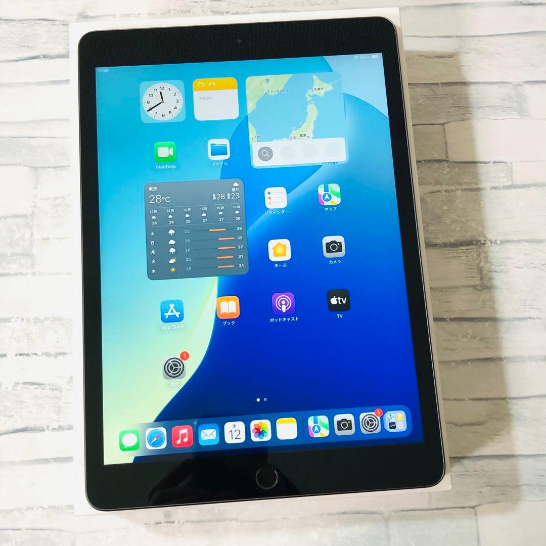 iPad 第7世代 32GB wifiモデル 付属品完備　管理番号：238