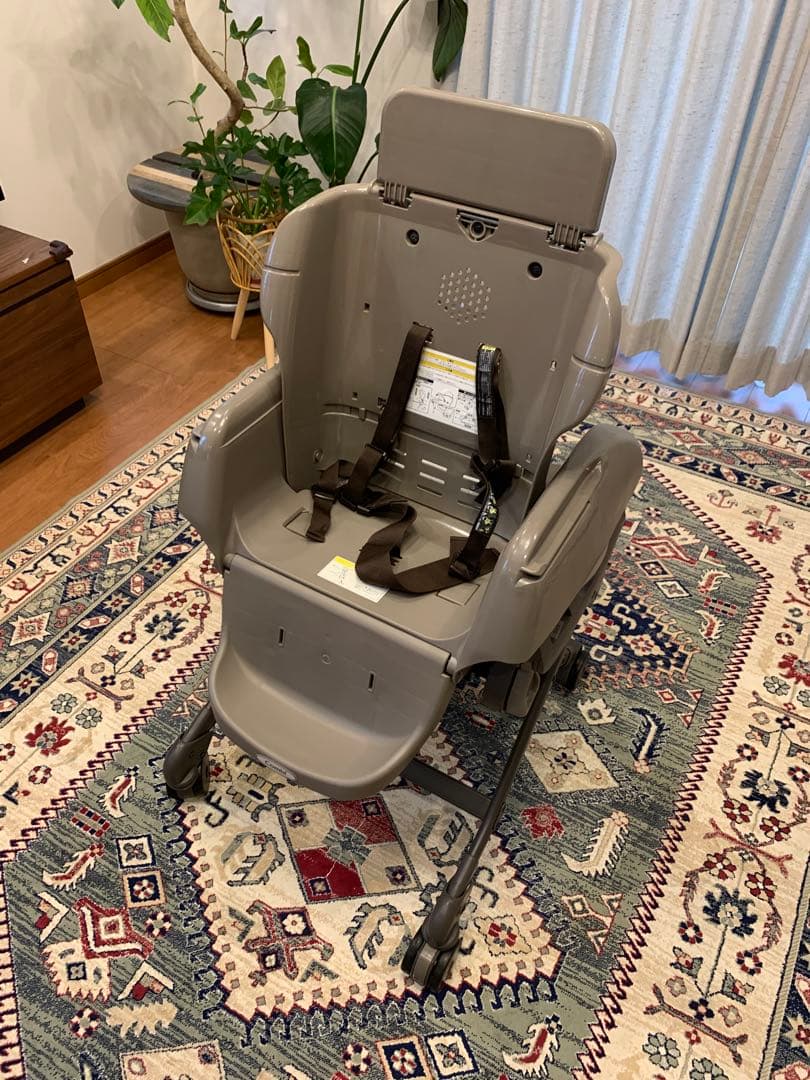 Combi コンビ ネムリラ オートスウィング ハイローチェア　電動　取説・箱付