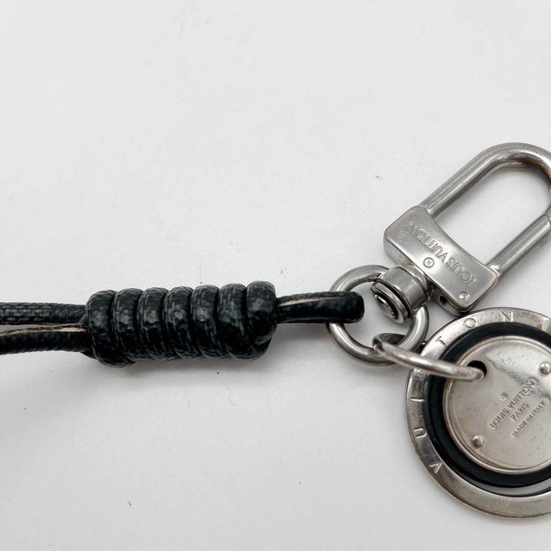 ルイヴィトン ダミエグラフィット キーホルダー レザーロープ キーチャーム 黒