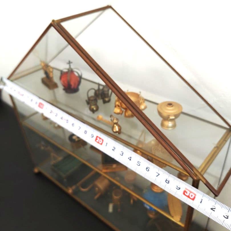 お値下げ　アンティーク真鍮調 コレクション　ガラス製ケース付き　レトロかわいい