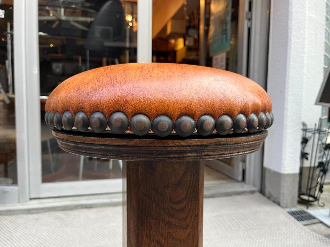 デッドストック☆ユーロヴィンテージ／ハイスツール／カウンタースツール／オーク材