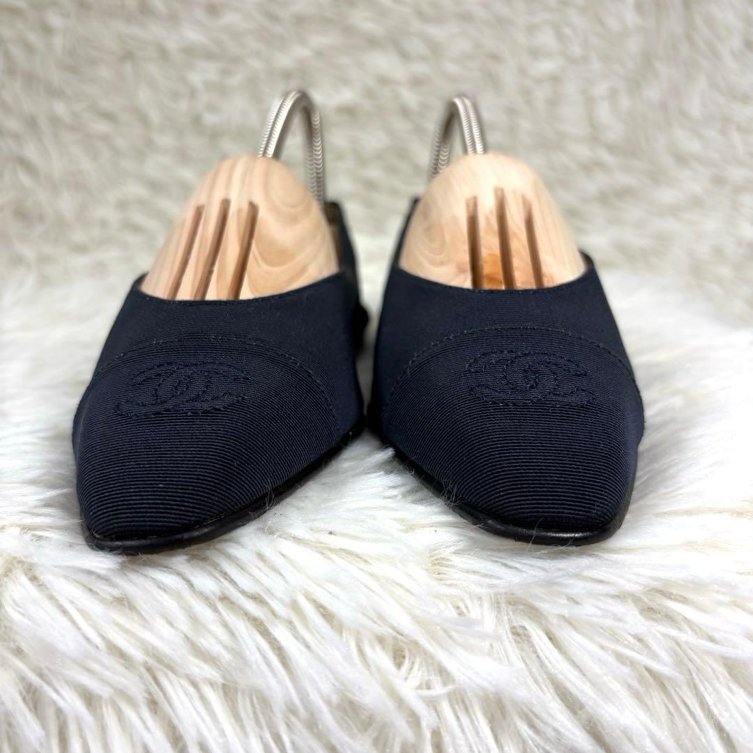 CHANEL シャネル　ココマーク　ポインテッドトゥ　フラットシューズ