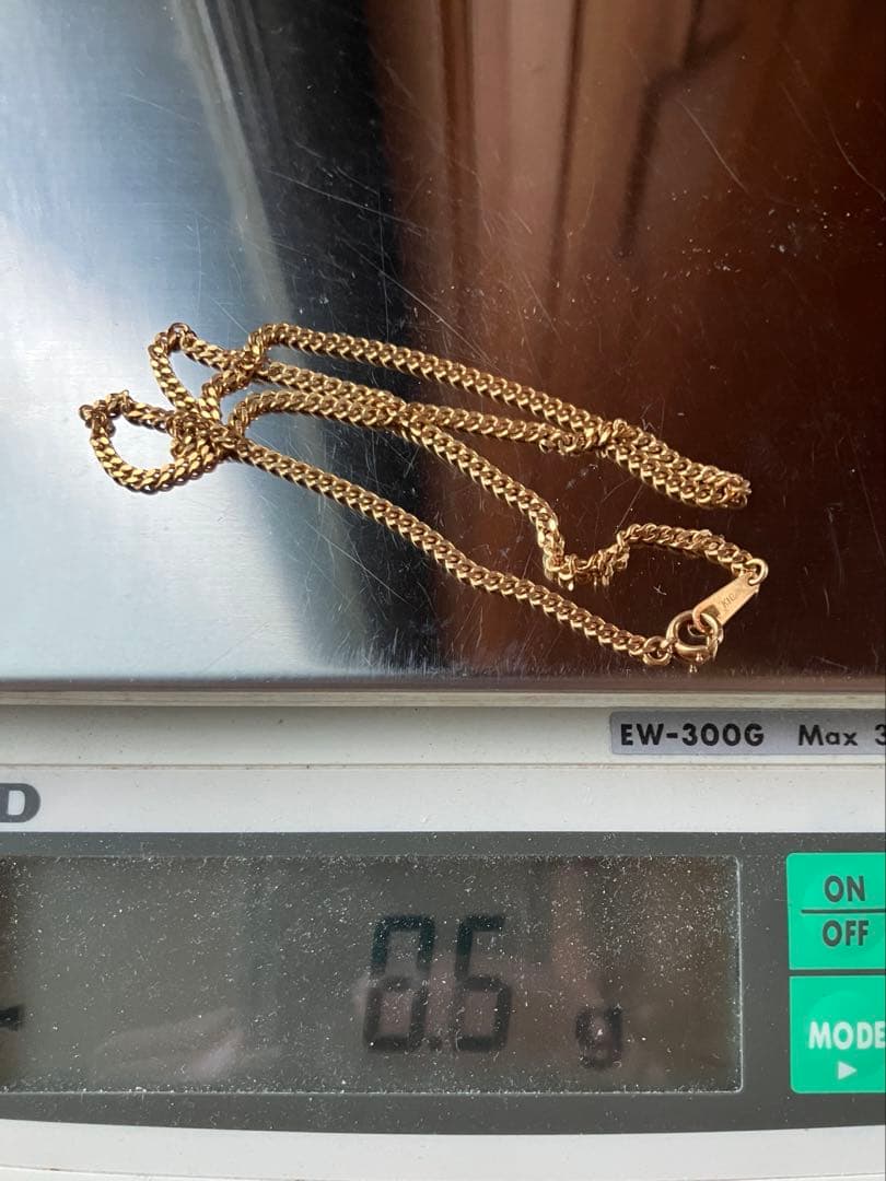 18金　ネックレス　幅約2.4ミリ　中古品　1点