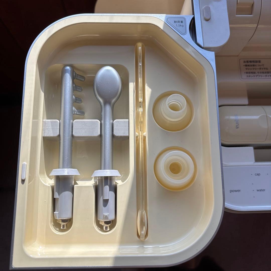 サキナ ビジュー 美顔器 本体＋付属品＋スタンドセット／動作確認済み