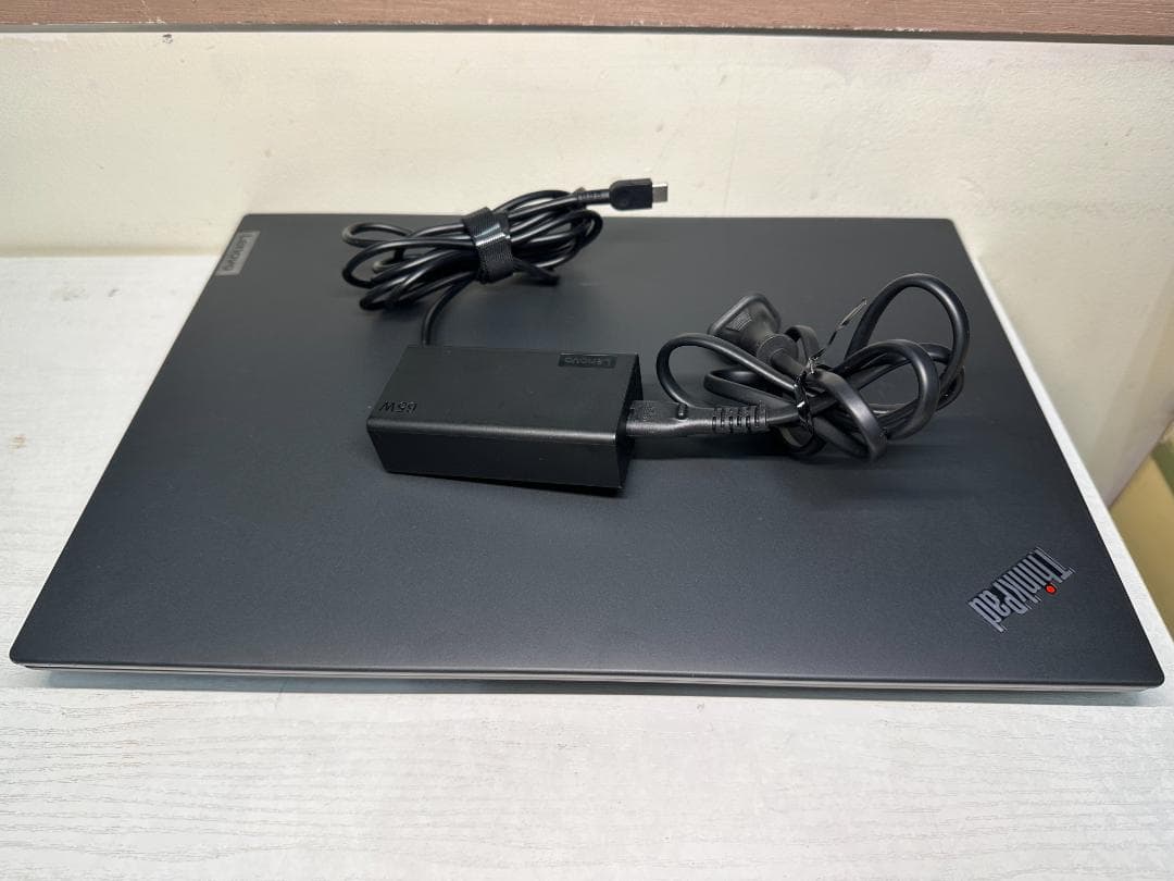 Windowsノート本体 Lenovo ThinkPad T16 G1 R5 6650U 16G 512G