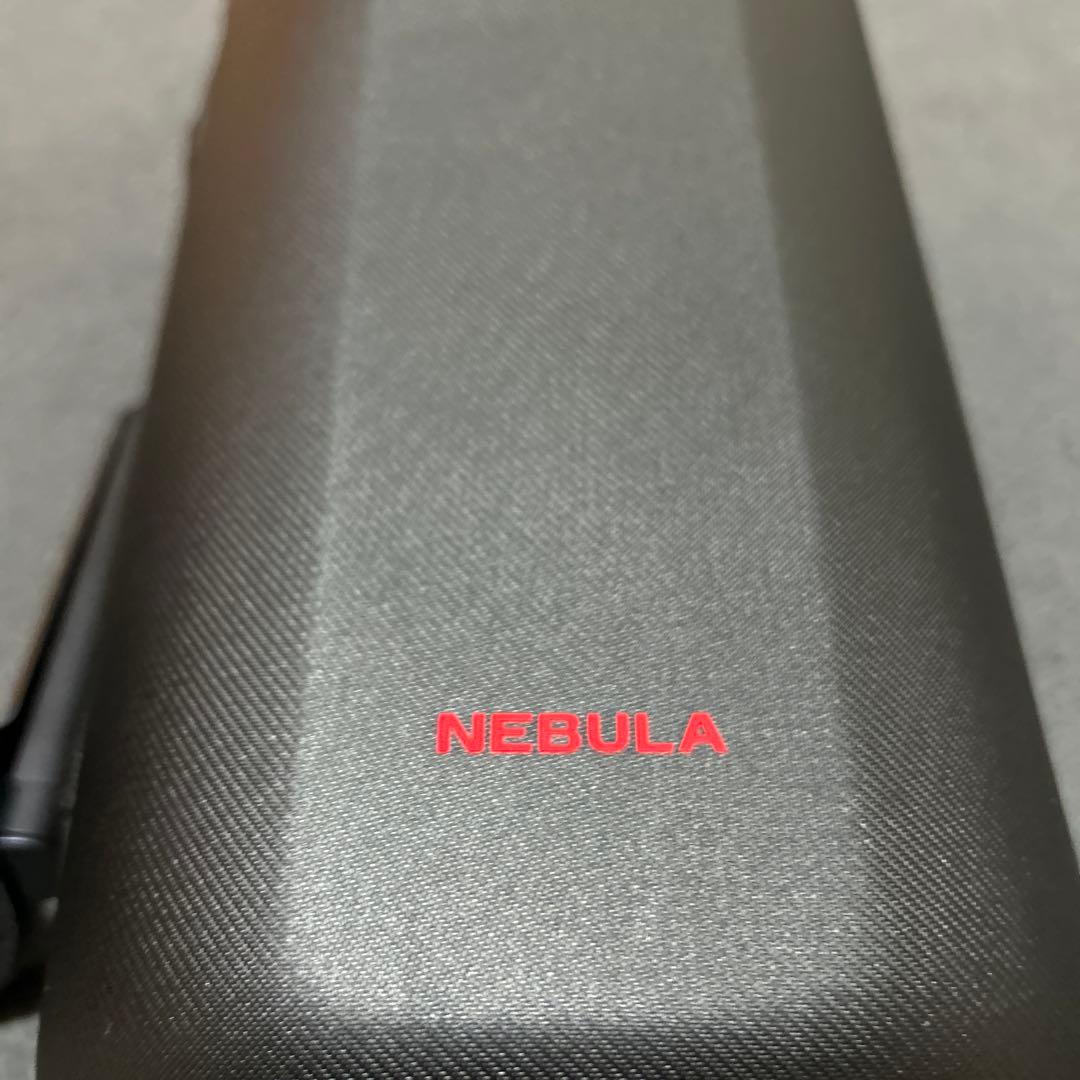 NEBULAプロジェター！スタンド２個付き！