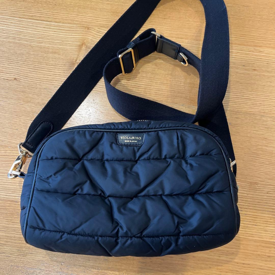 ヴィオラドーロ ショルダーバッグ ブラック キルティング