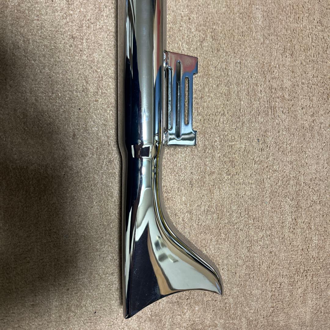 バッサーニ　スリップオンマフラー